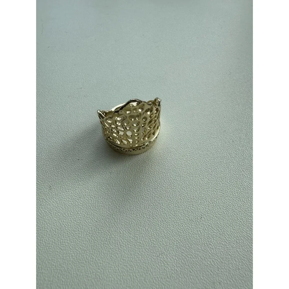 NWOT Kendra Scott Paige in Gold Filigree Size 8 Ring